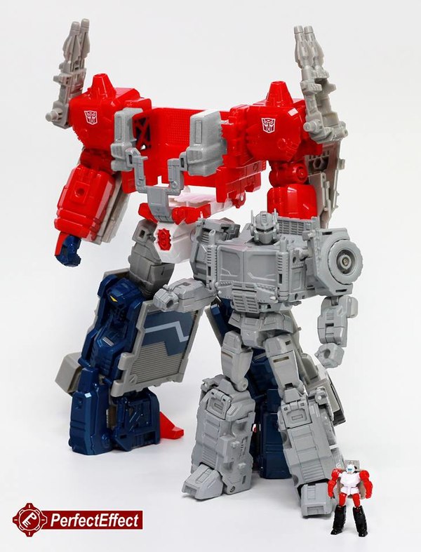 New Photos Of Perfect Effect PE 16 Ginrai Upgrade Kit   Compatible With Powermaster Optimus Prime  (2 of 3)